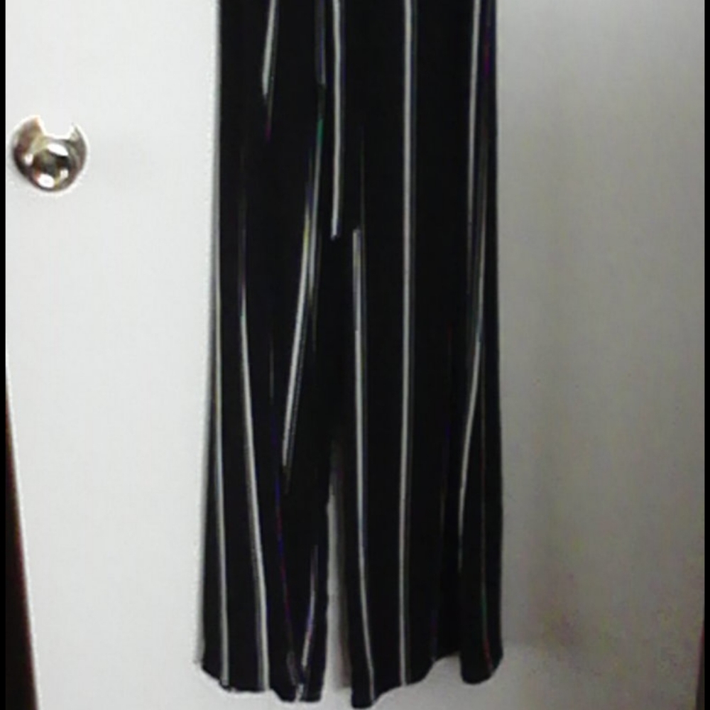 # 033 Jumpsuit NWT - Picture 2 of 4
